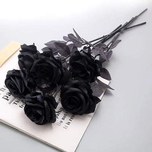 Roses artificielles noires